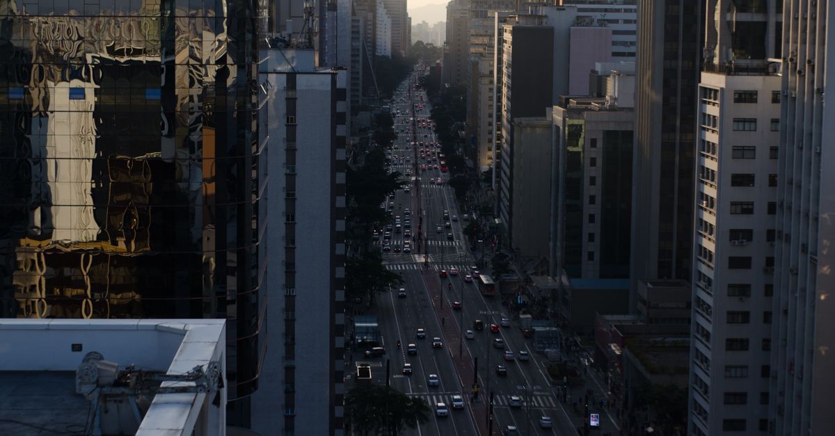 Imóveis como investimento: o que o PIB e a Selic têm a ver com isso