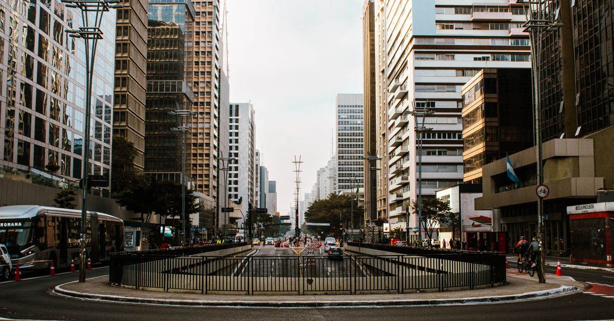 Crédito mais caro ou mais barato? Entenda a relação entre Selic e juros do empréstimo